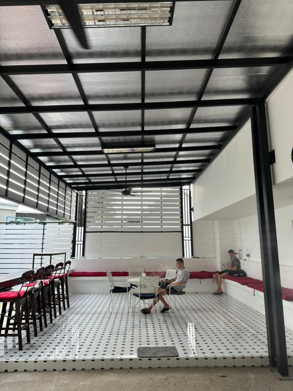 Phuket Hostel At Rawai Exterior photo