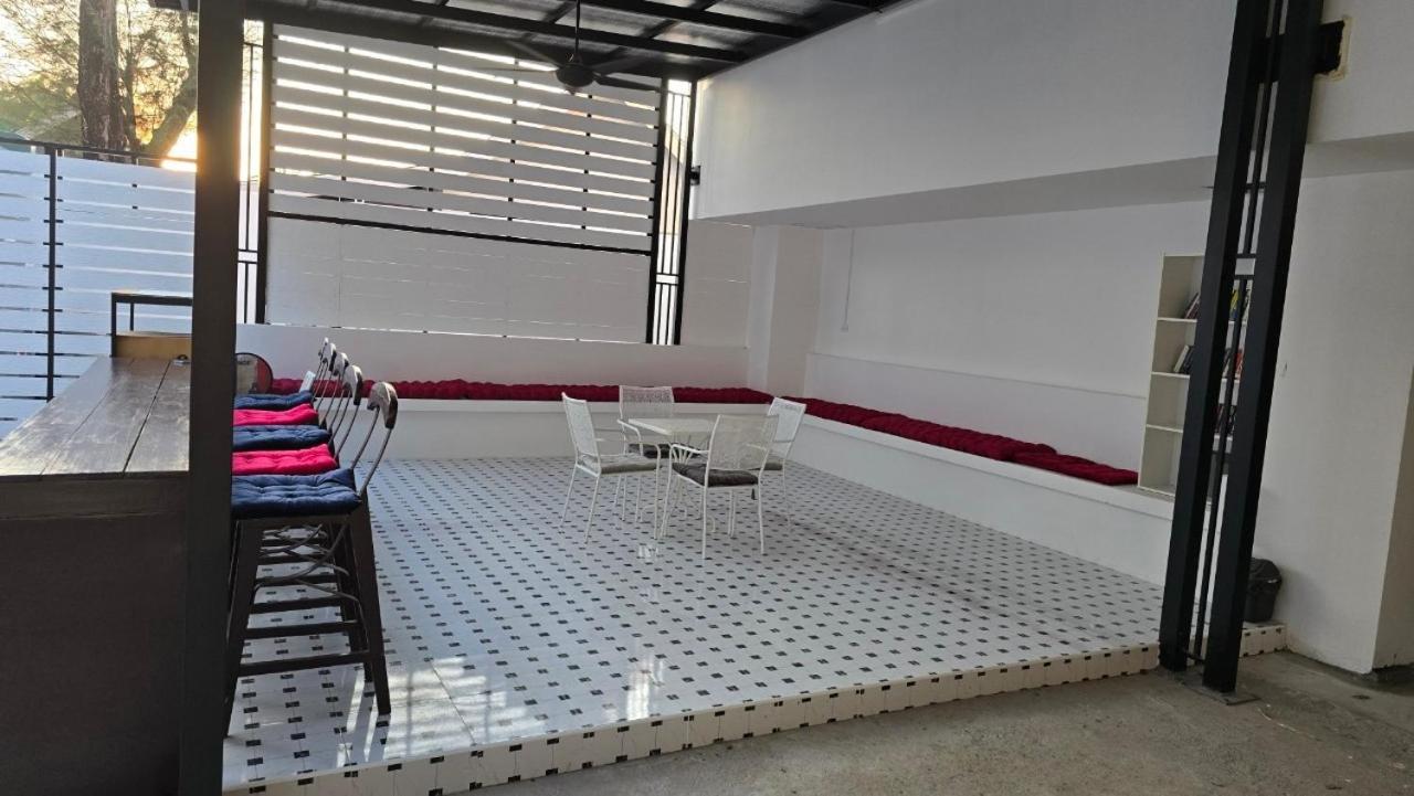 Phuket Hostel At Rawai Exterior photo