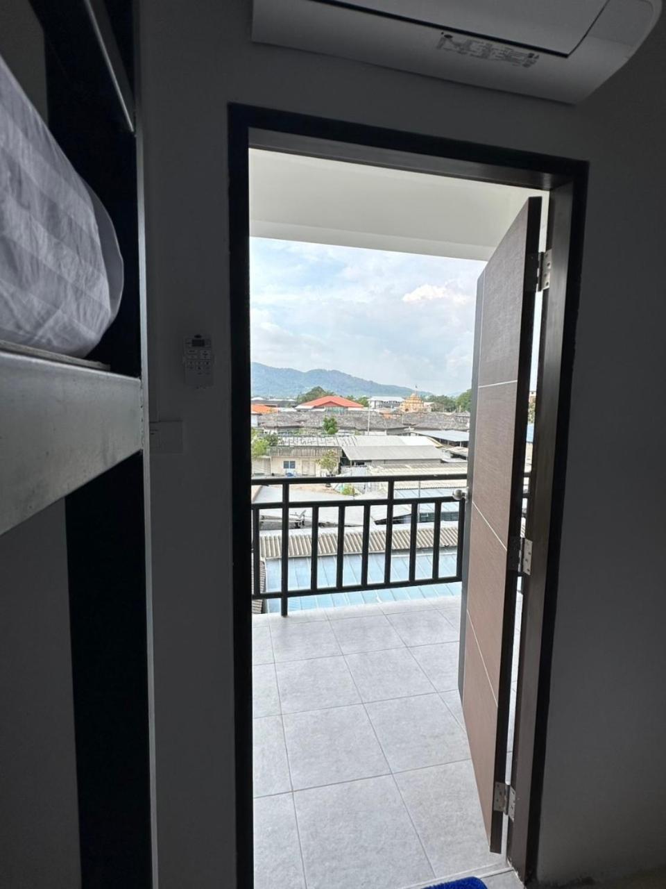 Phuket Hostel At Rawai Exterior photo